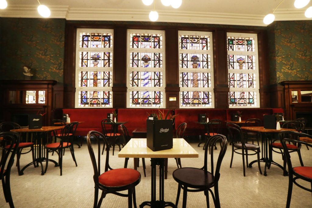Bere un tè a Dublino al Bewleys Café