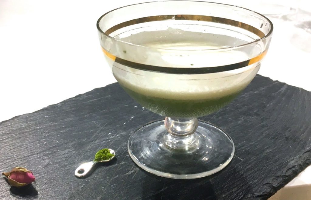Il cocktail al matcha proposto da Mia Terri