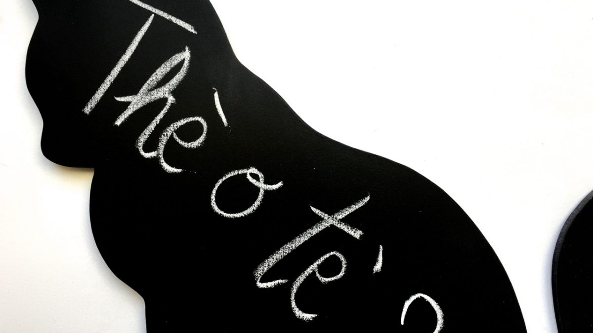The o tè, cosa dice l'accademia della crusca?