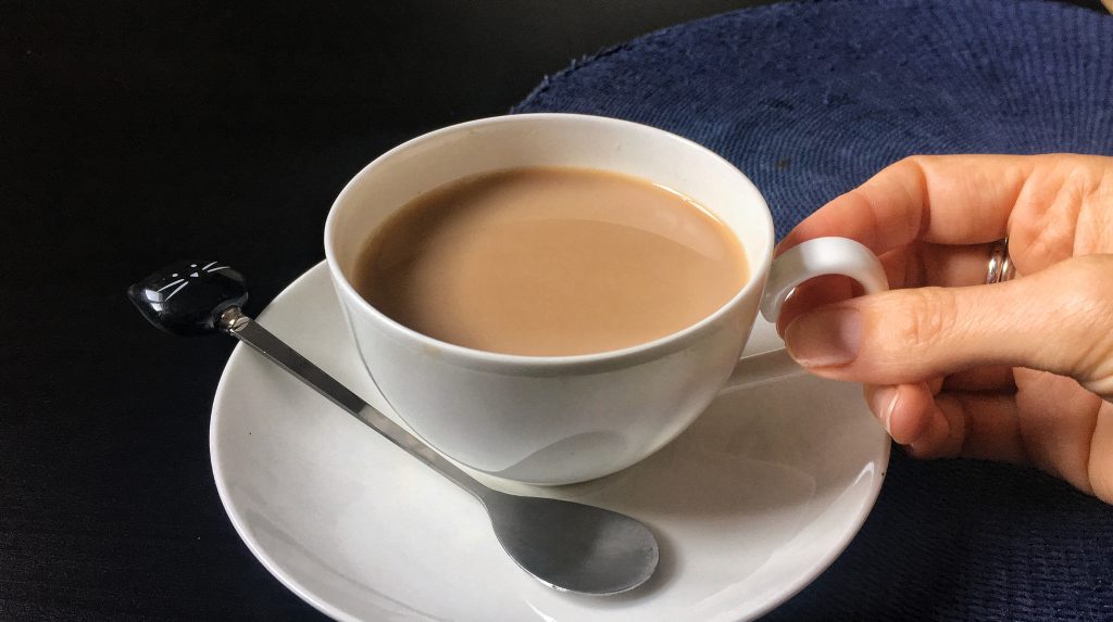 La ricetta per preparare il chai tea, il tè speziato indiano